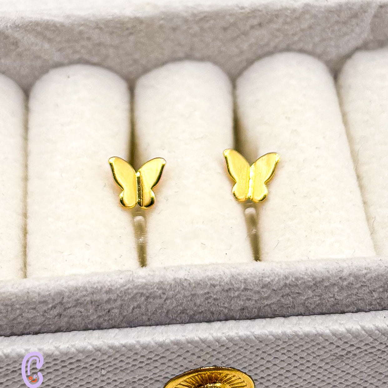 Butterfly clip-on earrings for children – Painless without ear piercing