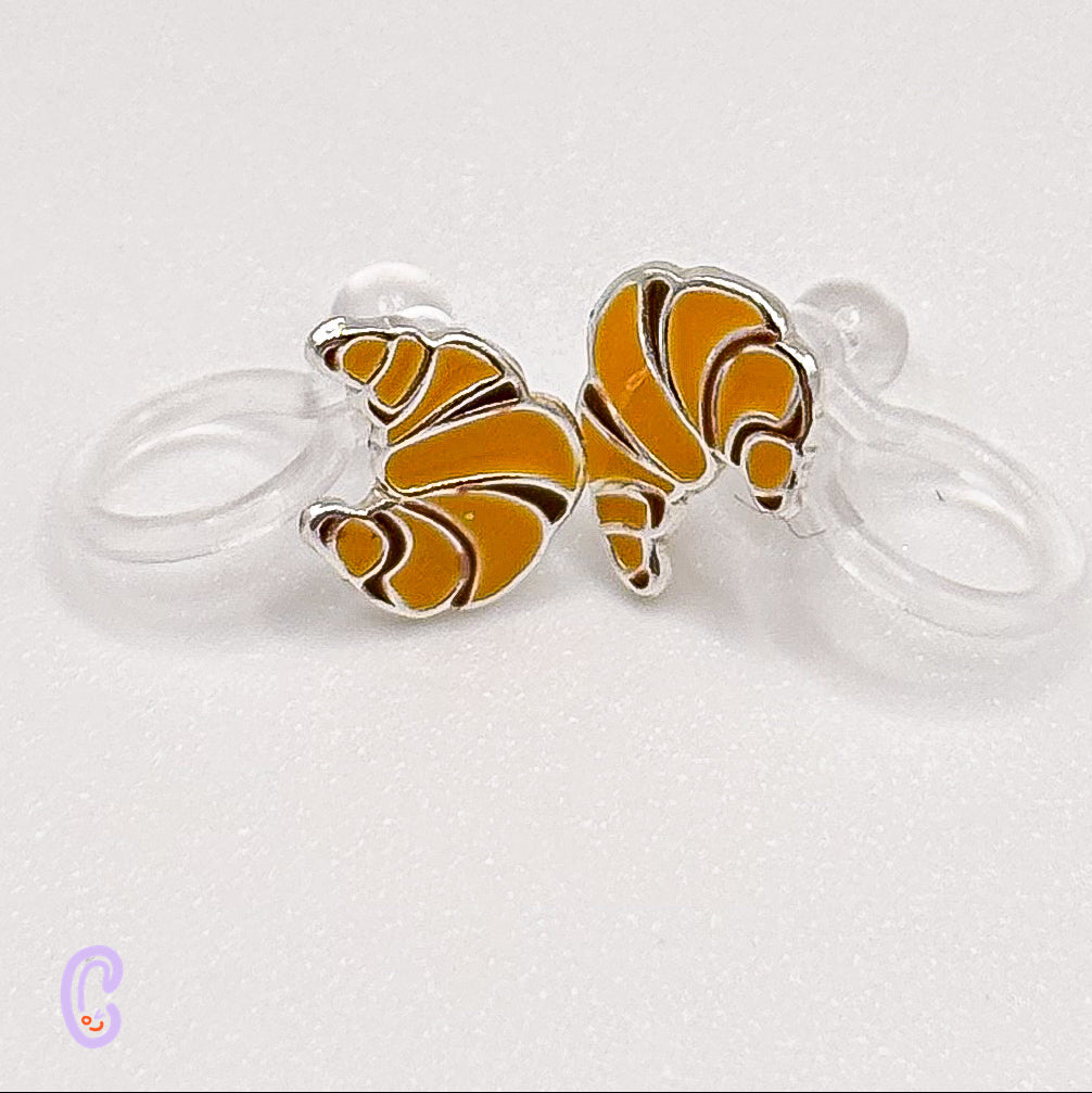 Croissant ear clips for children - Painless without ear piercings