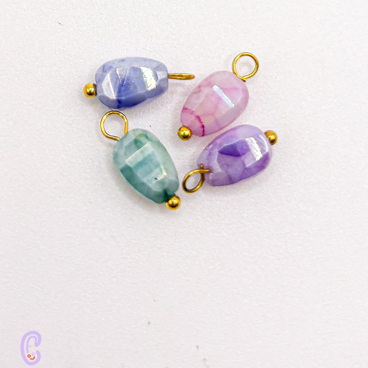 Pastel Pearl Charms – Kunstperlen-Anhänger für Creolen in 4 Farben