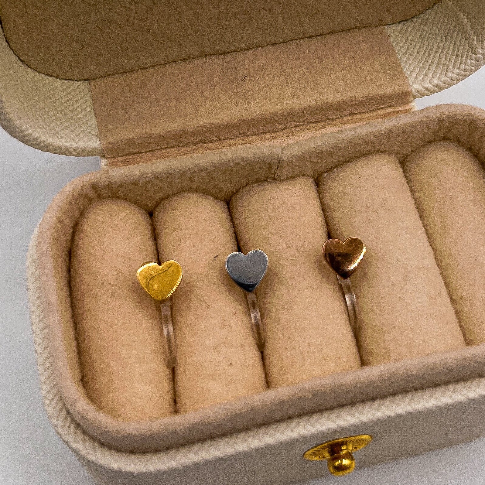 Small stainless steel heart ear clips for children – painless without ear piercing