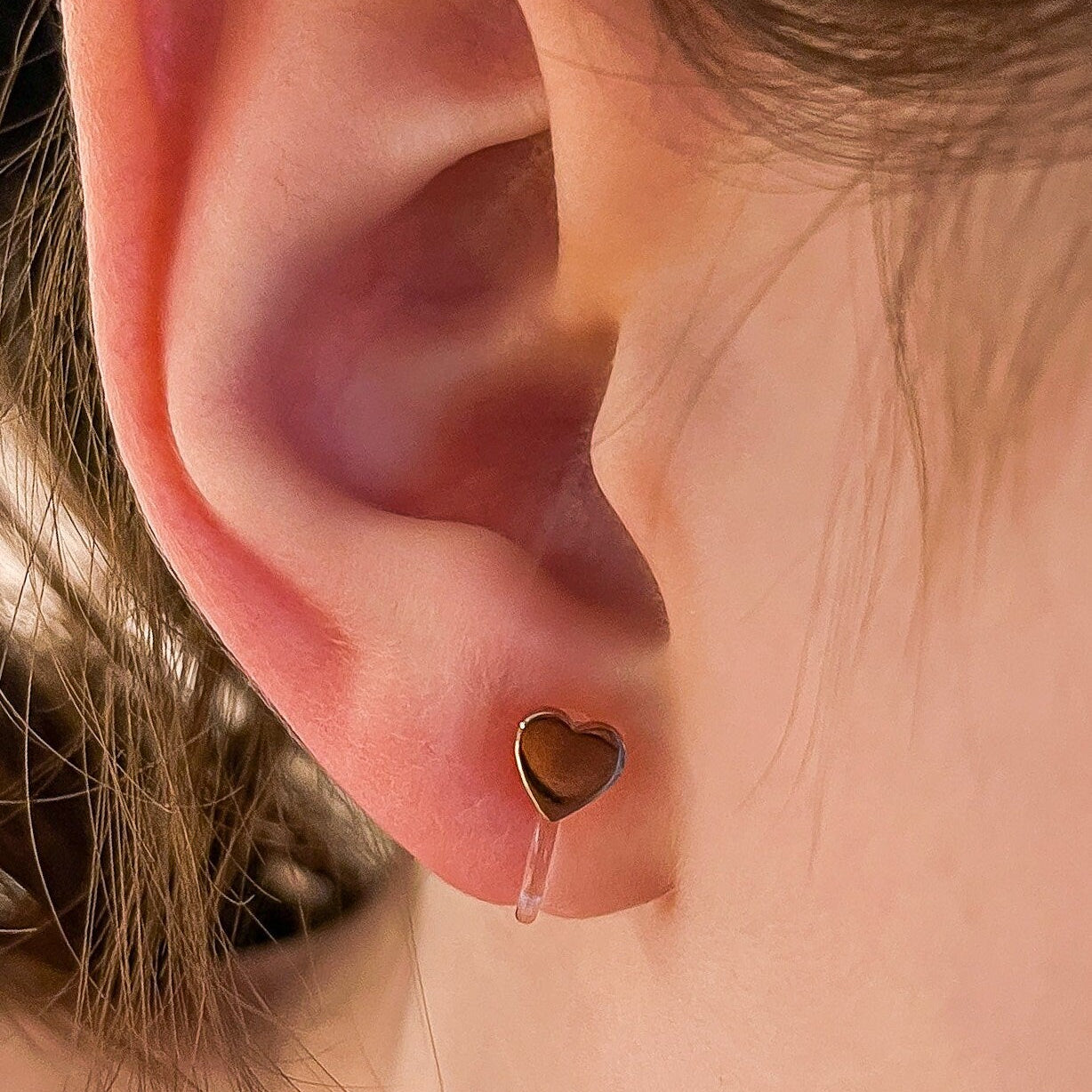 Small stainless steel heart ear clips for children – painless without ear piercing